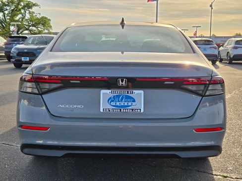 New 2026 Honda Accord SE image 5