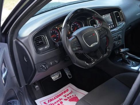 Used 2019 Dodge Charger GT RWD image 9
