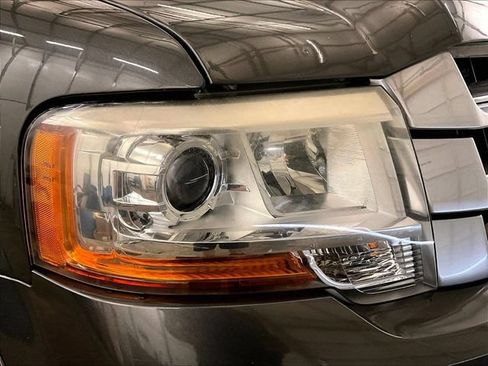 Used 2017 Ford Expedition Platinum AWD/4WD image 28