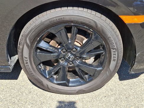Used 2023 Honda Odyssey Sport image 9