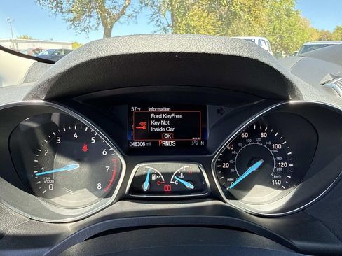 Used 2018 Ford Escape Titanium image 27