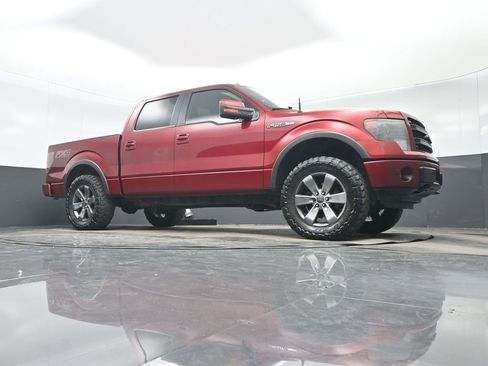 Used 2014 Ford F150 FX4 w/ Equipment Group 402A Luxury AWD/4WD image 32