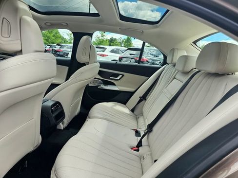 New 2026 Mercedes-Benz E 450 4MATIC Sedan image 21