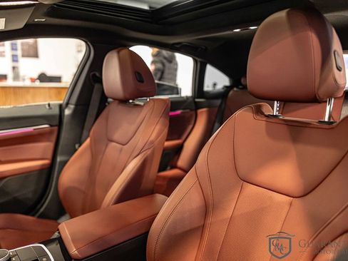 Used 2024 BMW i4 eDrive35 w/ Premium Package image 18