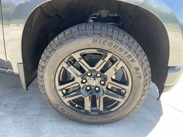 Used 2022 Chevrolet Silverado 1500 RST w/ LPO, Blackout Package AWD/4WD image 32