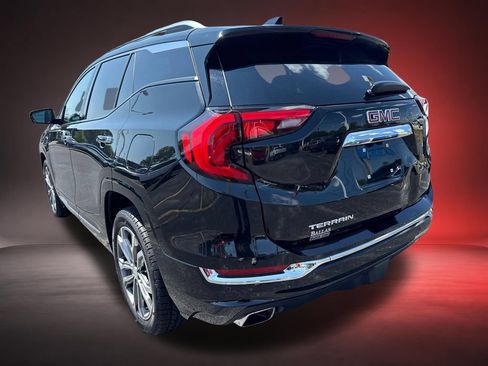 Certified 2020 GMC Terrain Denali w/ Denali Premium Package FWD image 6