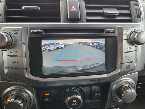 Used 2018 Toyota 4Runner SR5 RWD image 29