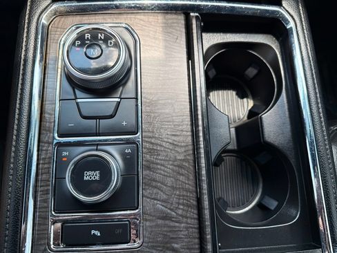 Used 2020 Ford Expedition Limited AWD/4WD image 48