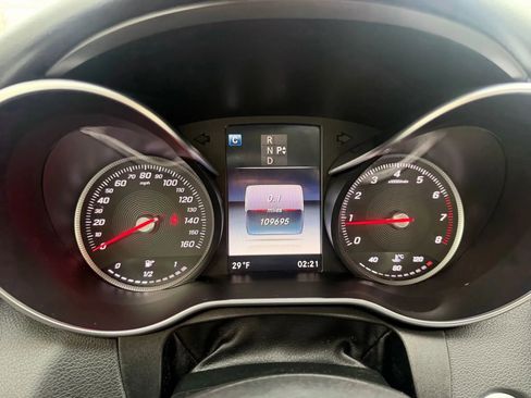 Used 2016 Mercedes-Benz C 300 4MATIC Sedan image 9