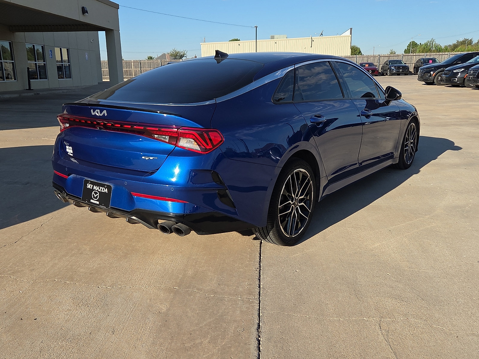 Used 2022 Kia K5 GT w/ GT1 Package FWD image 5