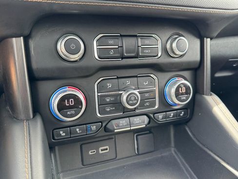 Used 2023 GMC Yukon AT4 w/ AT4 Premium Package AWD/4WD image 21