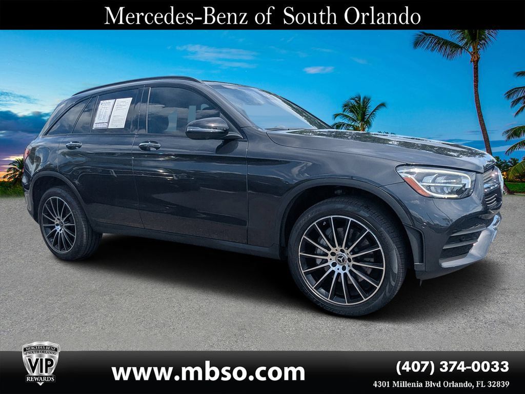 Used 2022 Mercedes-Benz GLC 300 w/ AMG Line image 1