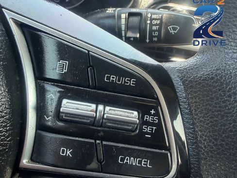 Used 2020 Kia Forte LXS FWD image 27
