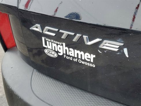 Used 2023 Ford Escape Active image 30