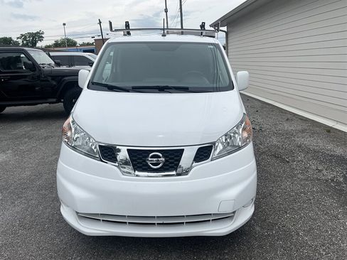 Used 2020 Nissan NV200 SV image 2