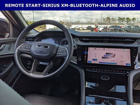 New 2026 Jeep Grand Cherokee Limited w/ Limited Altitude Package AWD/4WD image 12