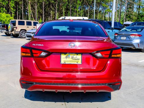 Used 2021 Nissan Altima 2.5 SV FWD image 5