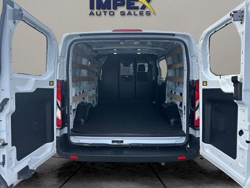 Used 2024 Ford Transit 250 Low Roof w/ Exterior Upgrade Package image 21