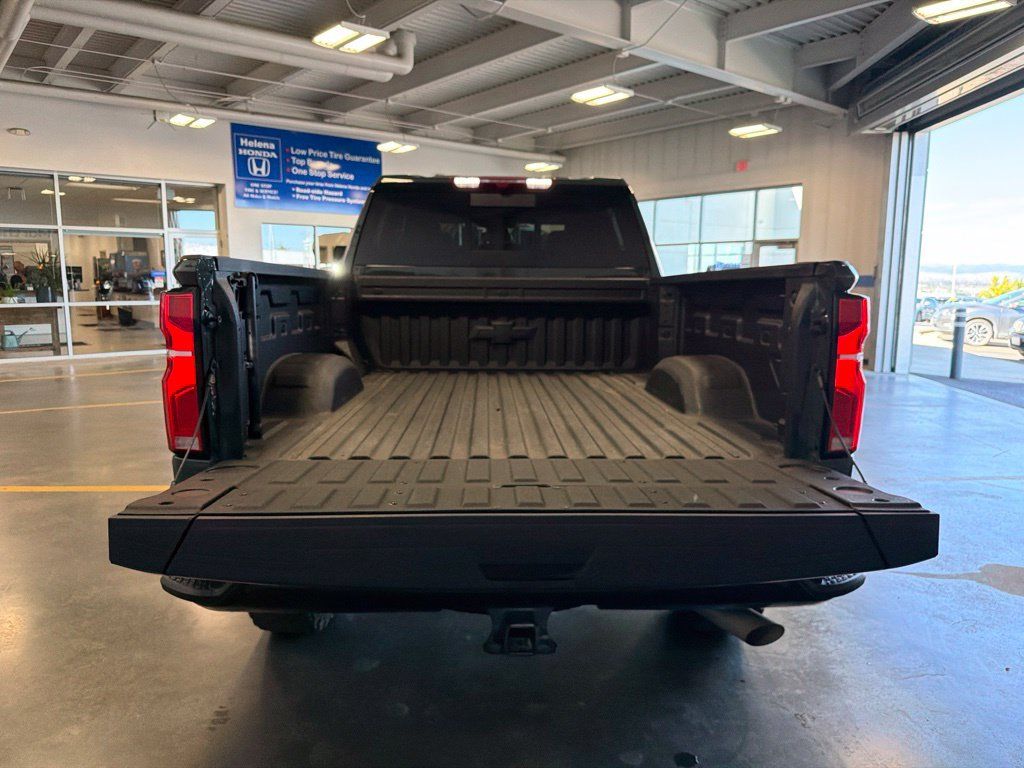 Used 2026 Chevrolet Silverado 3500 LT w/ Trail Boss Package AWD/4WD image 27