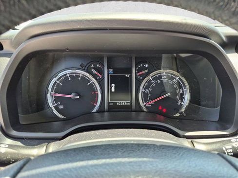 Used 2024 Toyota 4Runner TRD Off-Road Premium w/ TRD Black Wheel Package (TMS) AWD/4WD image 10