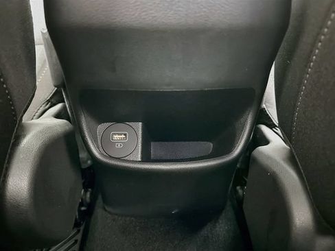 Used 2023 Hyundai Kona SEL w/ Convenience Package FWD image 12