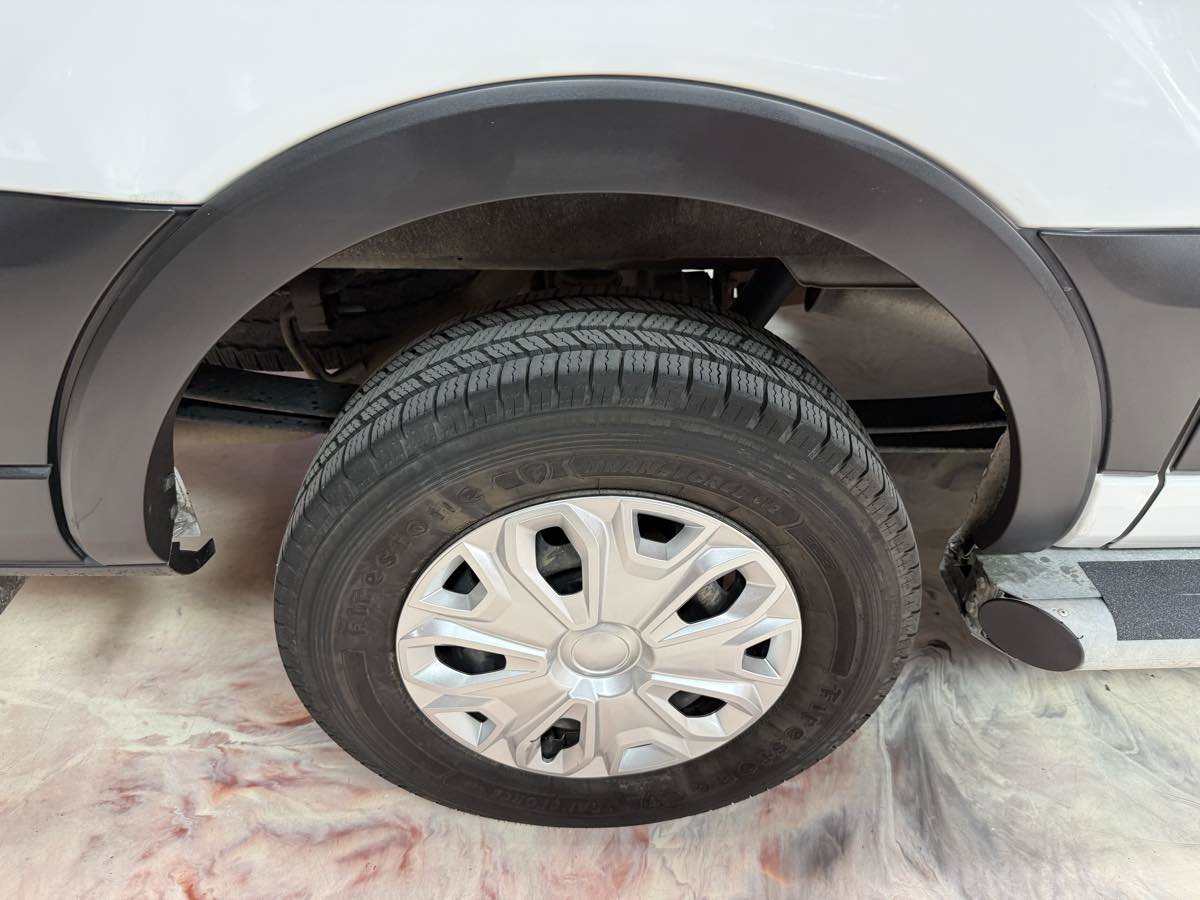 Used 2020 Ford Transit 250 Low Roof w/ Exterior Upgrade Package RWD image 34