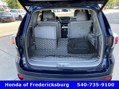 Used 2015 Toyota Highlander Limited AWD/4WD image 17