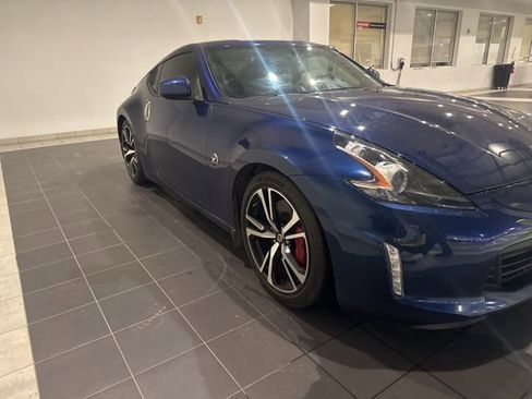 Used 2020 Nissan 370Z Touring Sport image 5