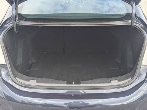 Used 2016 Chevrolet Cruze LT image 8