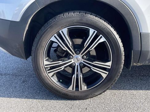Used 2022 Volvo XC40 T5 Inscription w/ Climate Package AWD/4WD image 31