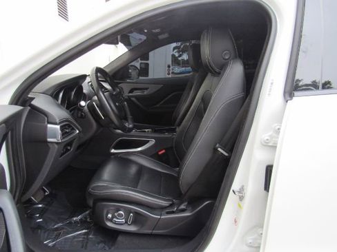 Used 2020 Jaguar F-PACE S AWD/4WD image 16