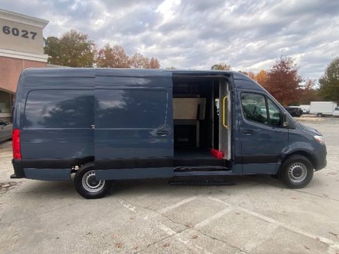 Used 2019 Mercedes-Benz Sprinter 170 image 7