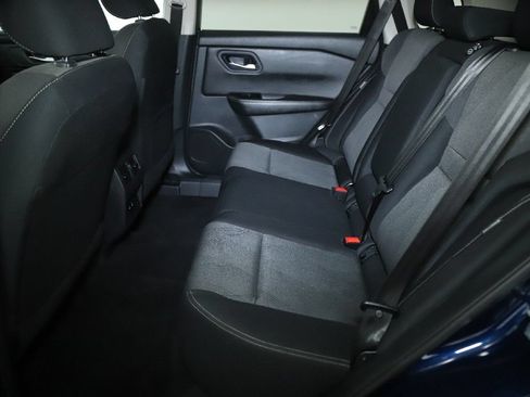 Used 2024 Nissan Rogue SV FWD image 14