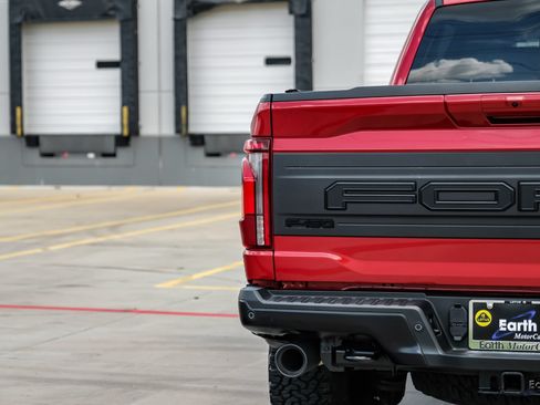 Used 2025 Ford F150 Raptor w/ Equipment Group 803A Raptor R AWD/4WD image 14