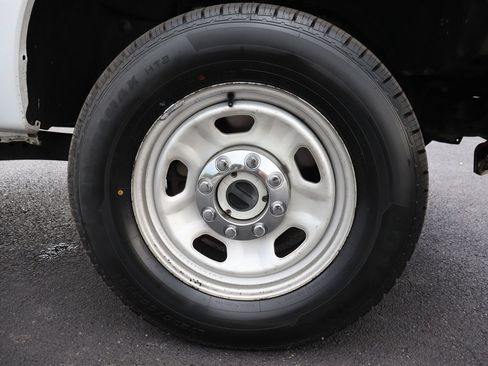 Used 2014 Ford F350 XL w/ Power Equipment Group AWD/4WD image 41