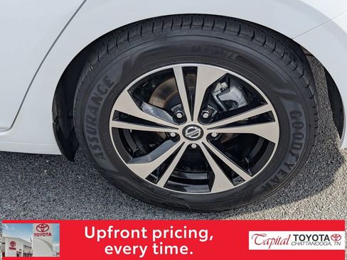 Used 2023 Nissan Sentra SV FWD image 9