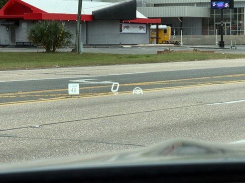 New 2025 Mercedes-Benz C 43 AMG 4MATIC image 21