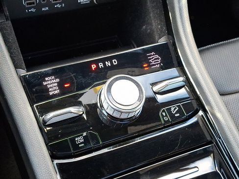 Used 2022 Jeep Grand Cherokee L Overland image 15