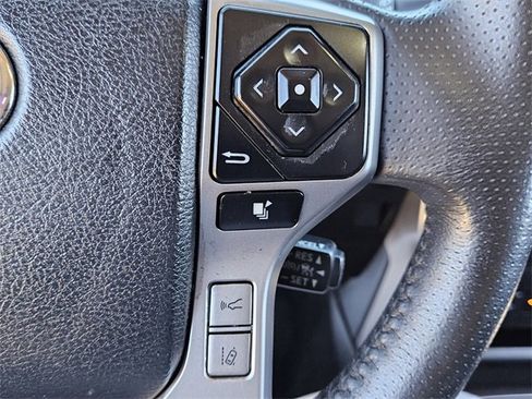 Used 2022 Toyota 4Runner Limited image 22