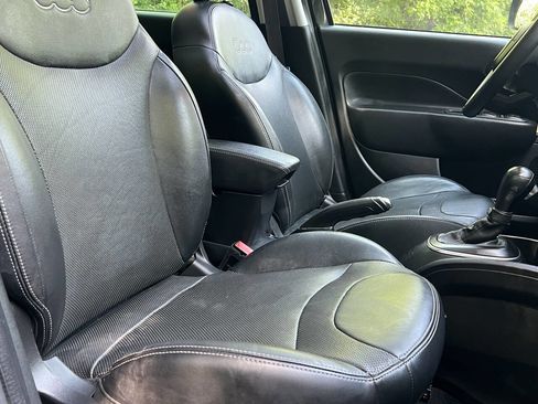 Used 2018 FIAT 500L Trekking FWD image 33