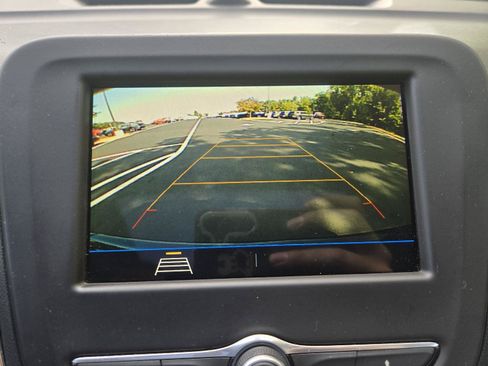 Used 2019 Chevrolet Equinox LT FWD image 20