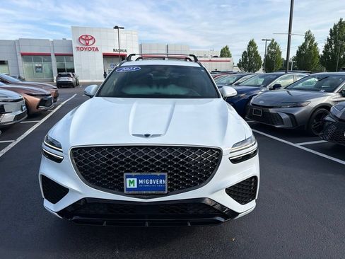 Used 2025 Genesis GV70 3.5T Sport AWD/4WD image 2