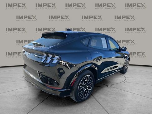 Used 2024 Ford Mustang Mach-E Premium image 5