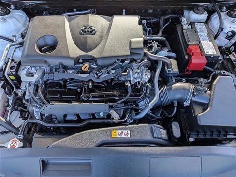 Used 2024 Toyota Camry LE FWD image 21