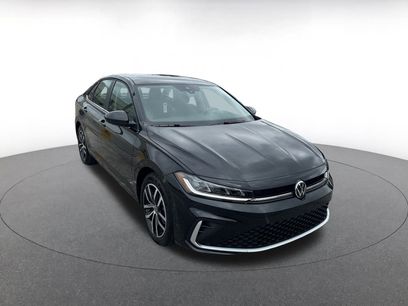 Used 2025 Volkswagen Jetta SE