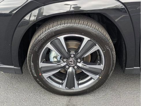 New 2026 Lexus UX 300h AWD image 9
