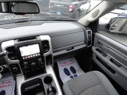 Used 2017 RAM 3500 Big Horn w/ Sport Appearance Group image 20