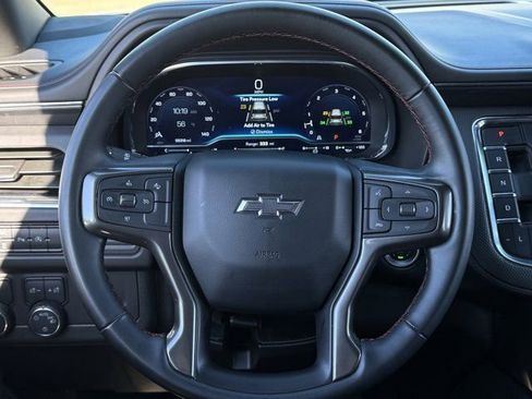 Used 2024 Chevrolet Suburban RST image 13