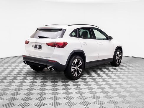 New 2026 Mercedes-Benz GLA 250 4MATIC image 5
