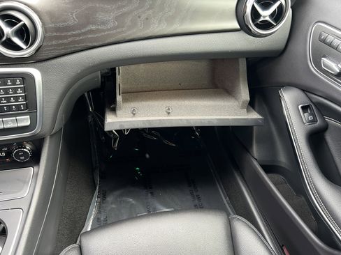 Used 2018 Mercedes-Benz GLA 250 4MATIC image 36